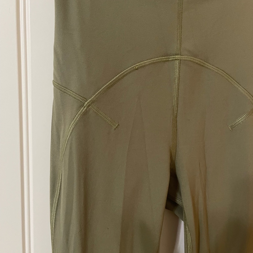 Lululemon Full Length Olive Green Leggings - Picture 4 of 4
